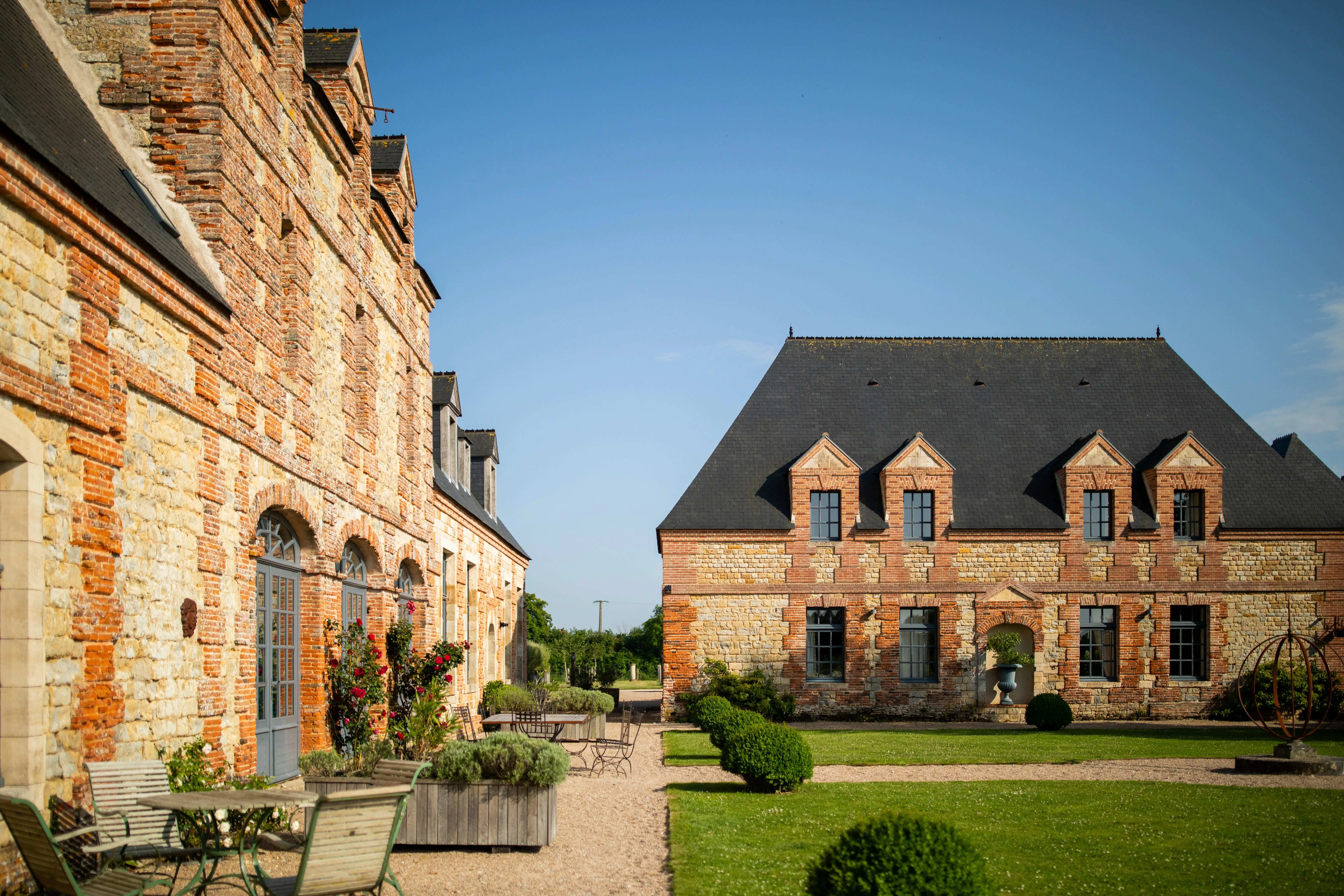 VICTOIRE DESNOYERS 2